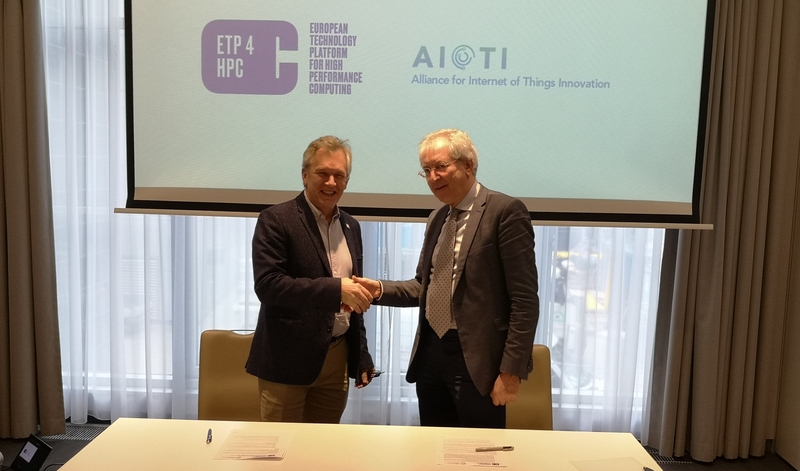 Signing an MoU with AIOTI
